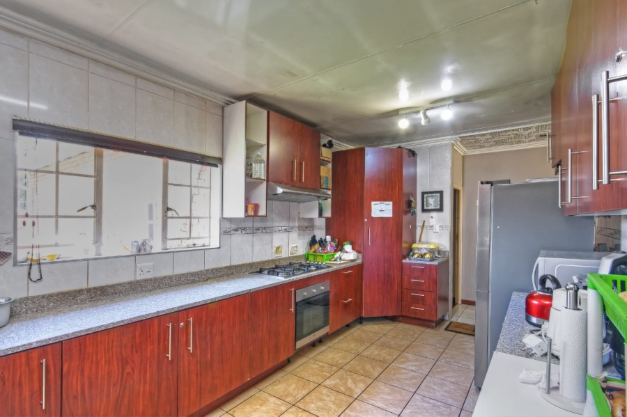 4 Bedroom Property for Sale in Erand Gardens Gauteng