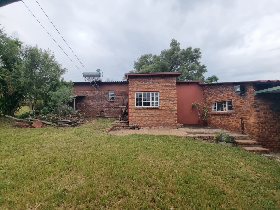 Commercial Property for Sale in Hartebeestfontein Gauteng