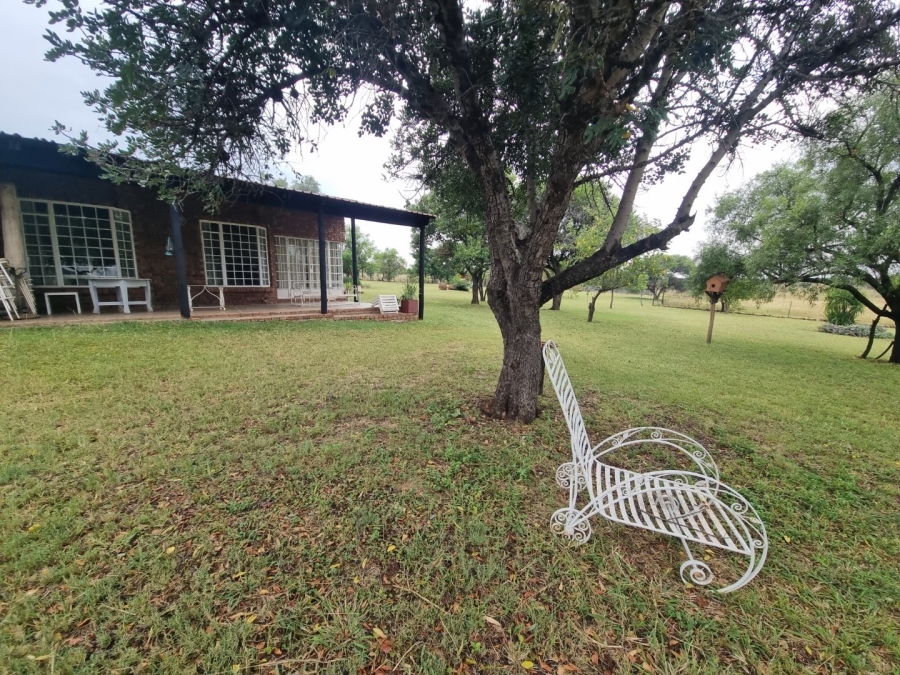 Commercial Property for Sale in Hartebeestfontein Gauteng