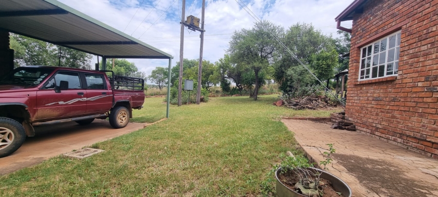 Commercial Property for Sale in Hartebeestfontein Gauteng