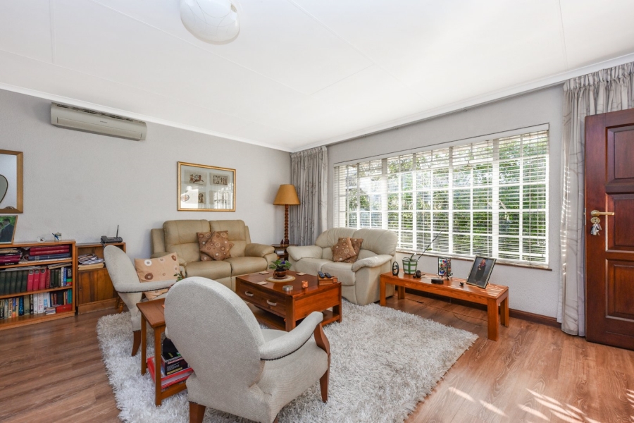 2 Bedroom Property for Sale in Magaliessig Gauteng