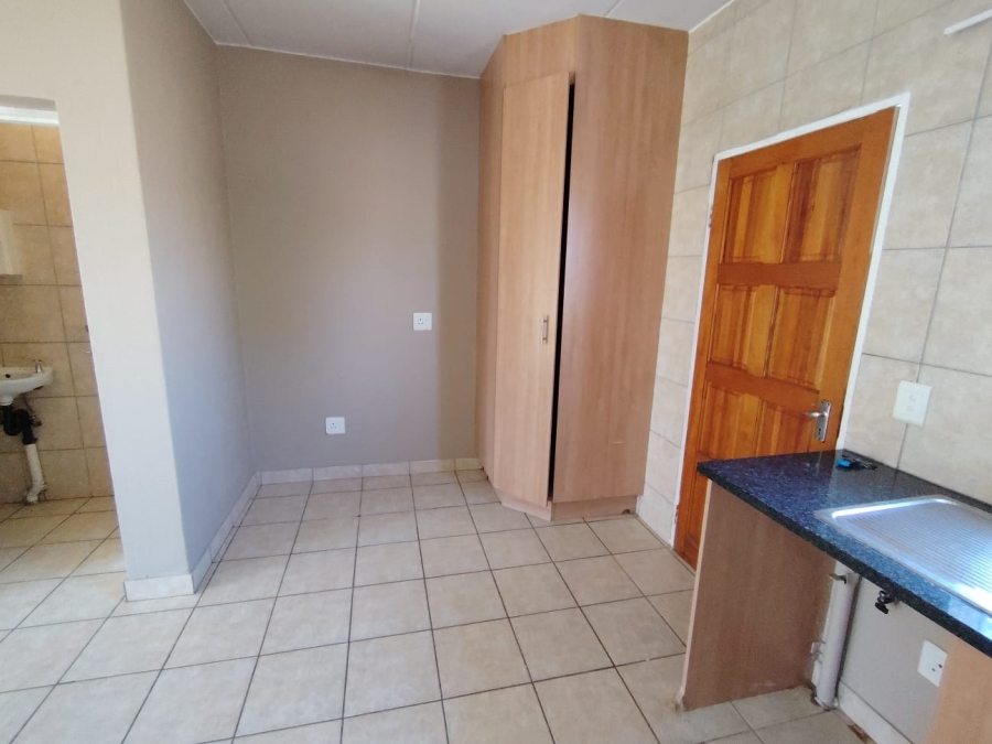 3 Bedroom Property for Sale in Heuwelsig Estate Gauteng
