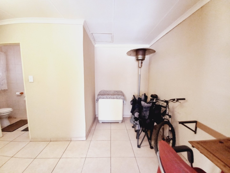 2 Bedroom Property for Sale in Primrose Gauteng