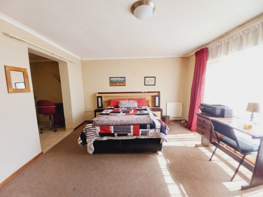 2 Bedroom Property for Sale in Primrose Gauteng