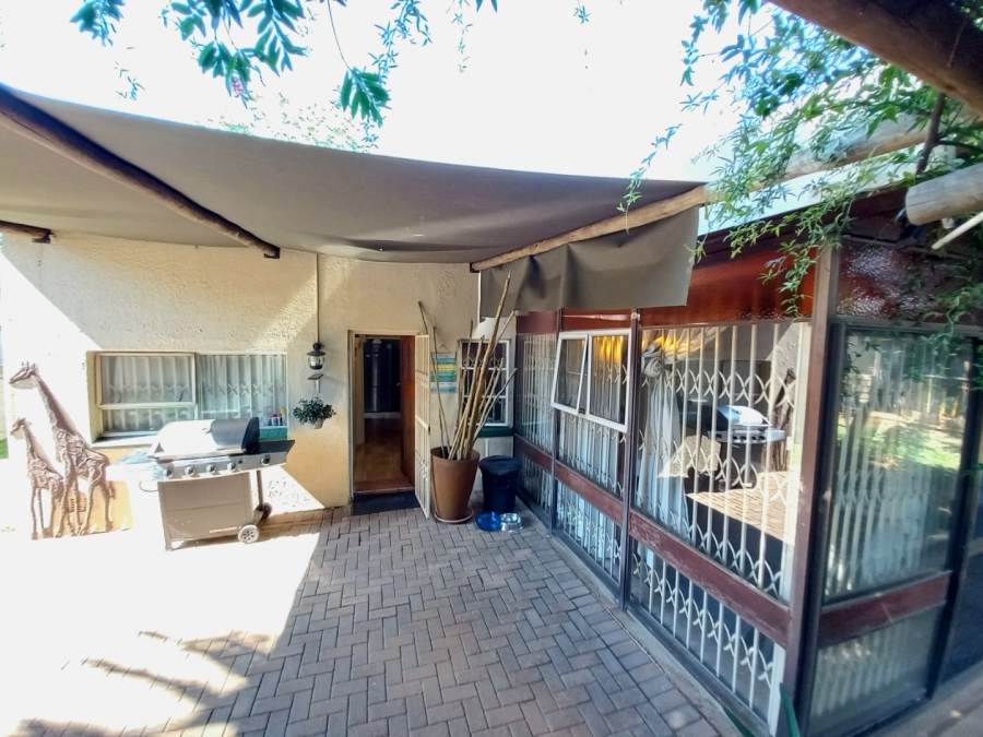 2 Bedroom Property for Sale in Primrose Gauteng