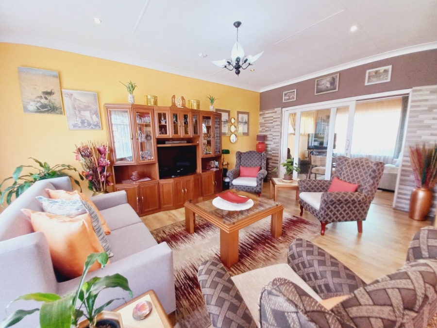 3 Bedroom Property for Sale in Marlands Gauteng