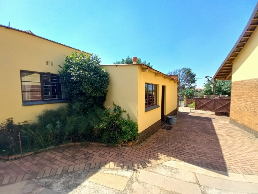 3 Bedroom Property for Sale in Marlands Gauteng