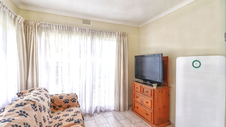 3 Bedroom Property for Sale in Edenvale Central Gauteng