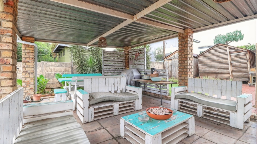 3 Bedroom Property for Sale in Edenvale Central Gauteng