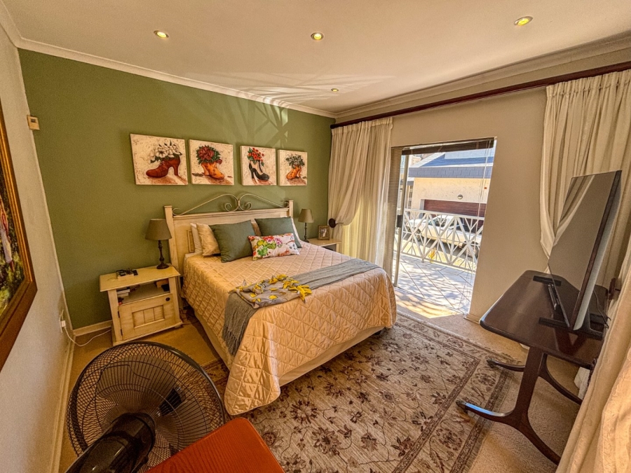 3 Bedroom Property for Sale in Bassonia Gauteng