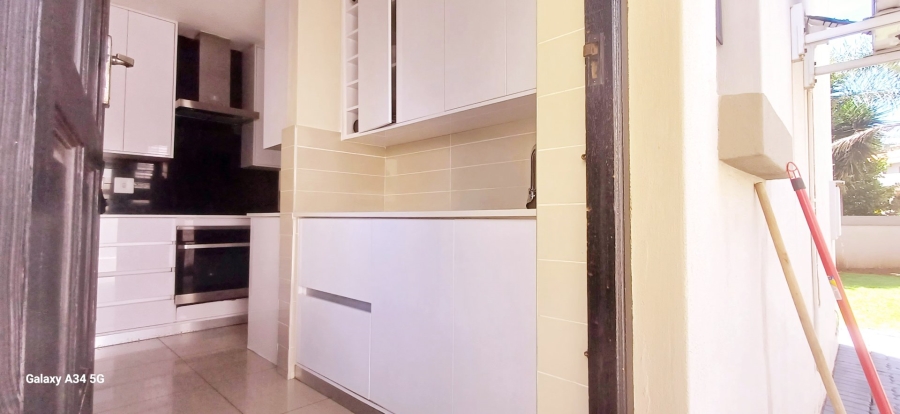 4 Bedroom Property for Sale in Bassonia Rock Gauteng