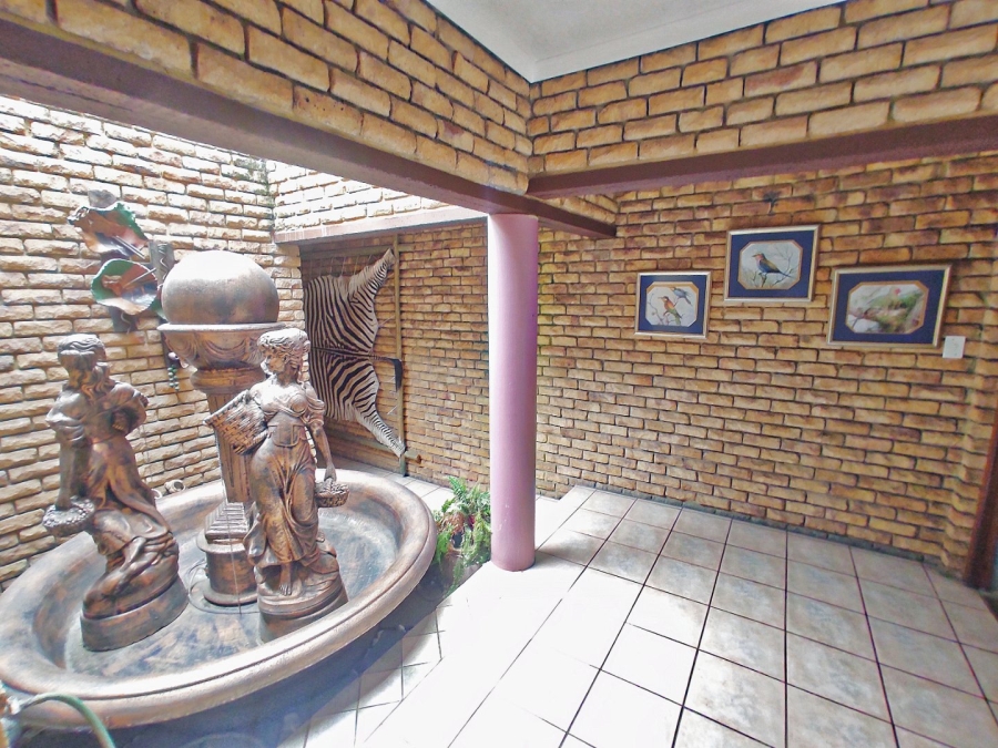 3 Bedroom Property for Sale in Vanderbijlpark SE 4 Gauteng