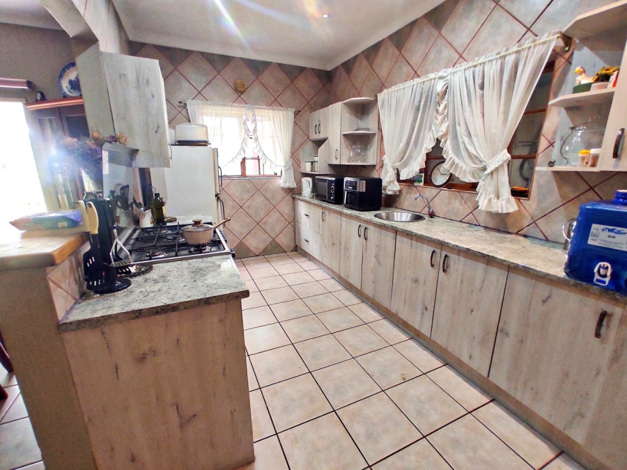 3 Bedroom Property for Sale in Vanderbijlpark SE 4 Gauteng