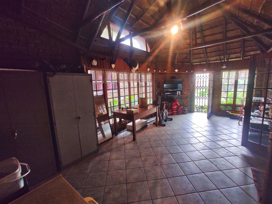 3 Bedroom Property for Sale in Vanderbijlpark SE 4 Gauteng