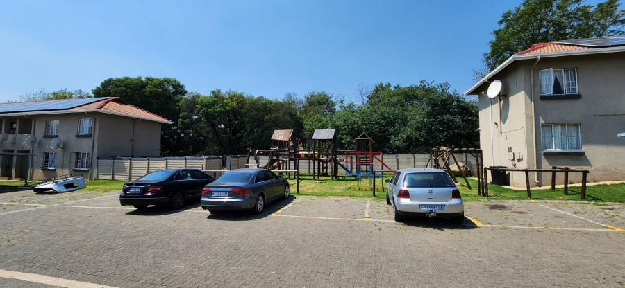 2 Bedroom Property for Sale in Eden Glen Gauteng