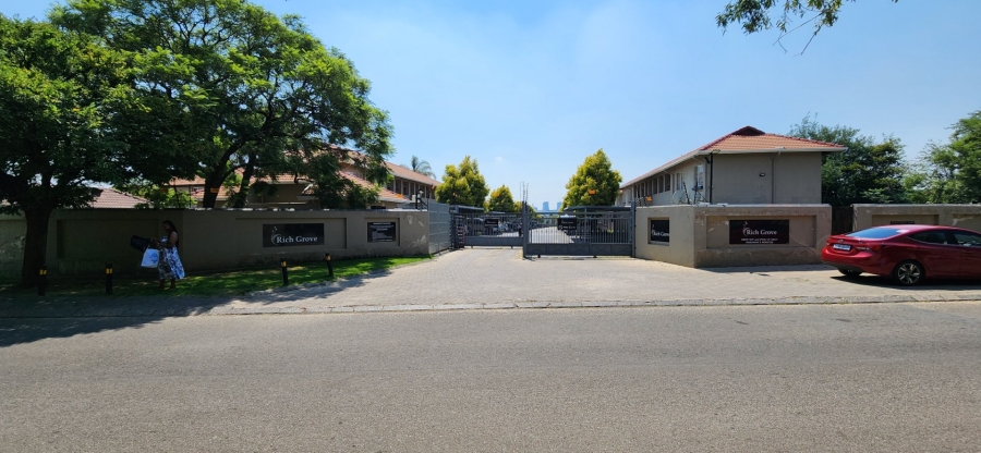 2 Bedroom Property for Sale in Eden Glen Gauteng