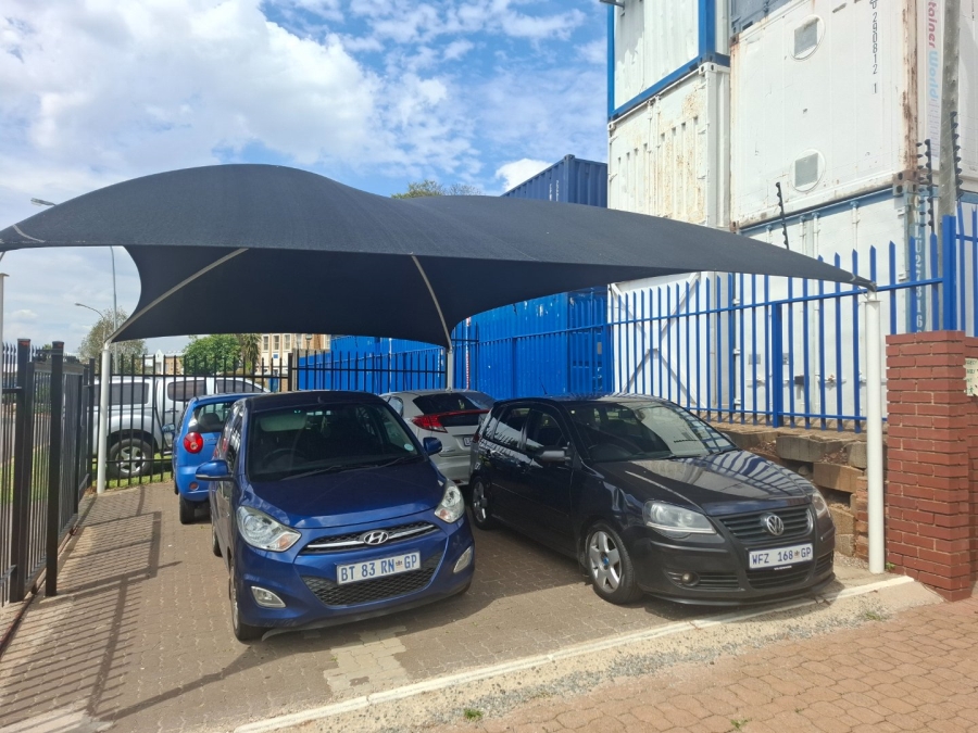 Commercial Property for Sale in Spartan Gauteng