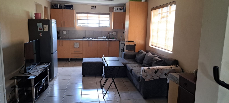To Let 2 Bedroom Property for Rent in Beckedan Gauteng