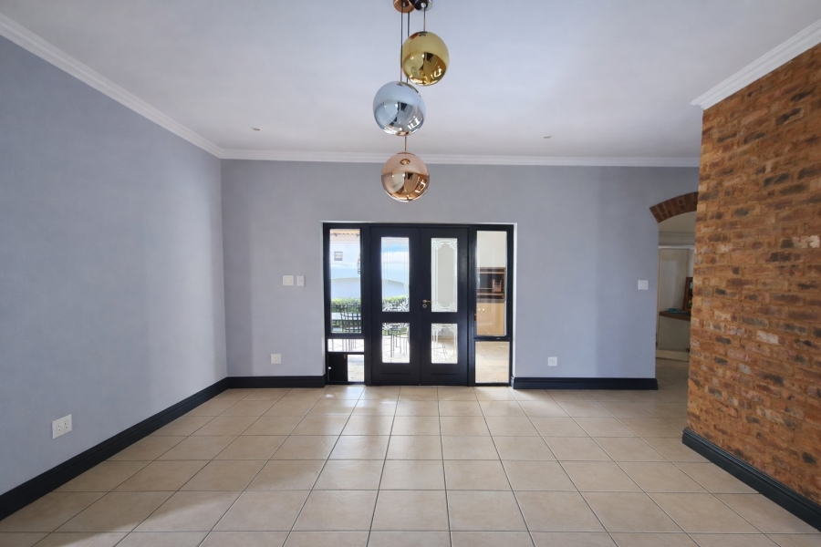 4 Bedroom Property for Sale in Sunward Park Gauteng