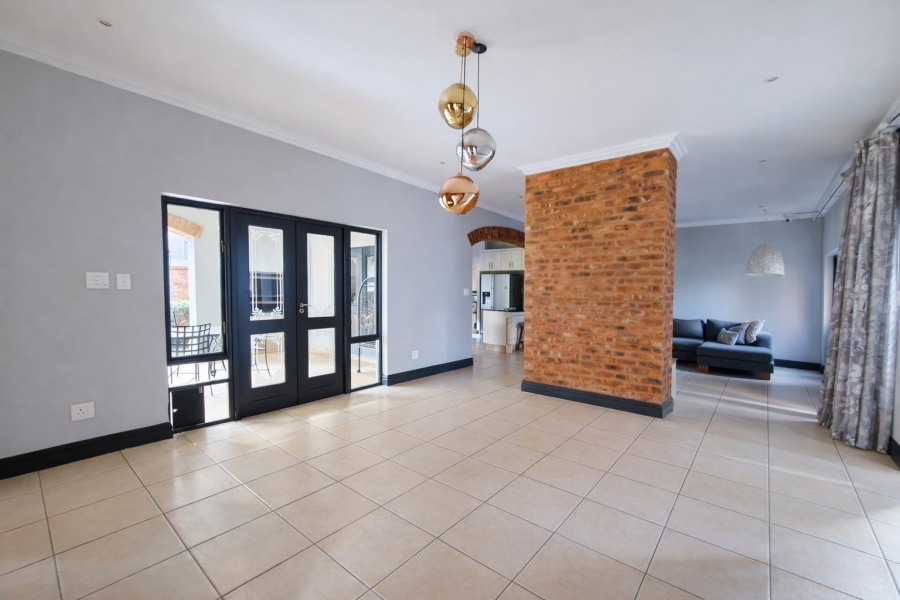 4 Bedroom Property for Sale in Sunward Park Gauteng