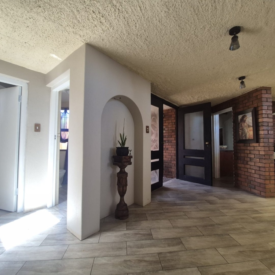 3 Bedroom Property for Sale in Mindalore Gauteng