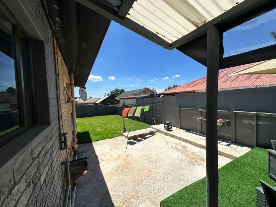 3 Bedroom Property for Sale in Klopperpark Gauteng