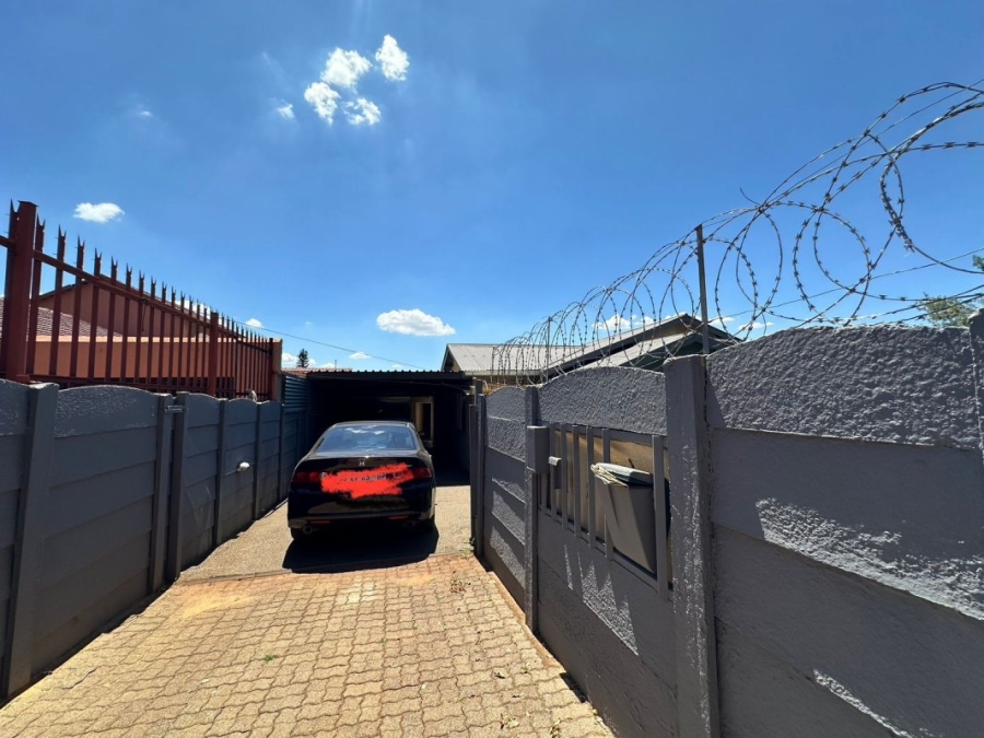 3 Bedroom Property for Sale in Klopperpark Gauteng