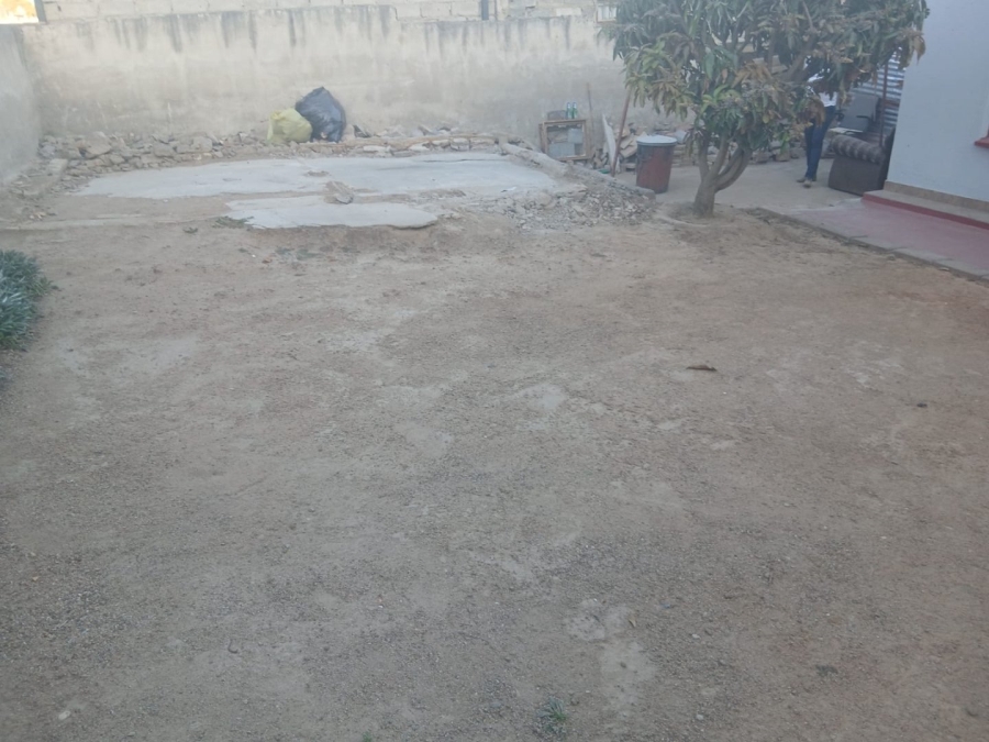 2 Bedroom Property for Sale in Olievenhoutbosch Gauteng