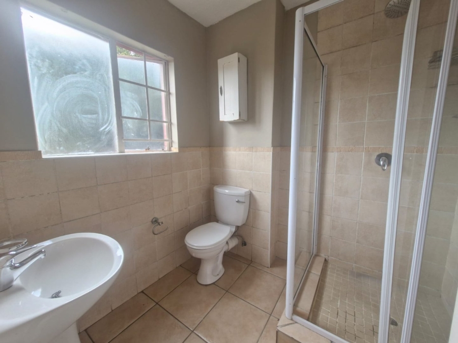 To Let 2 Bedroom Property for Rent in Castleview Gauteng