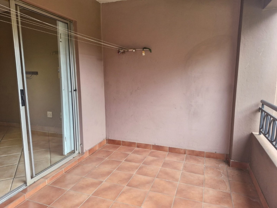 To Let 2 Bedroom Property for Rent in Castleview Gauteng
