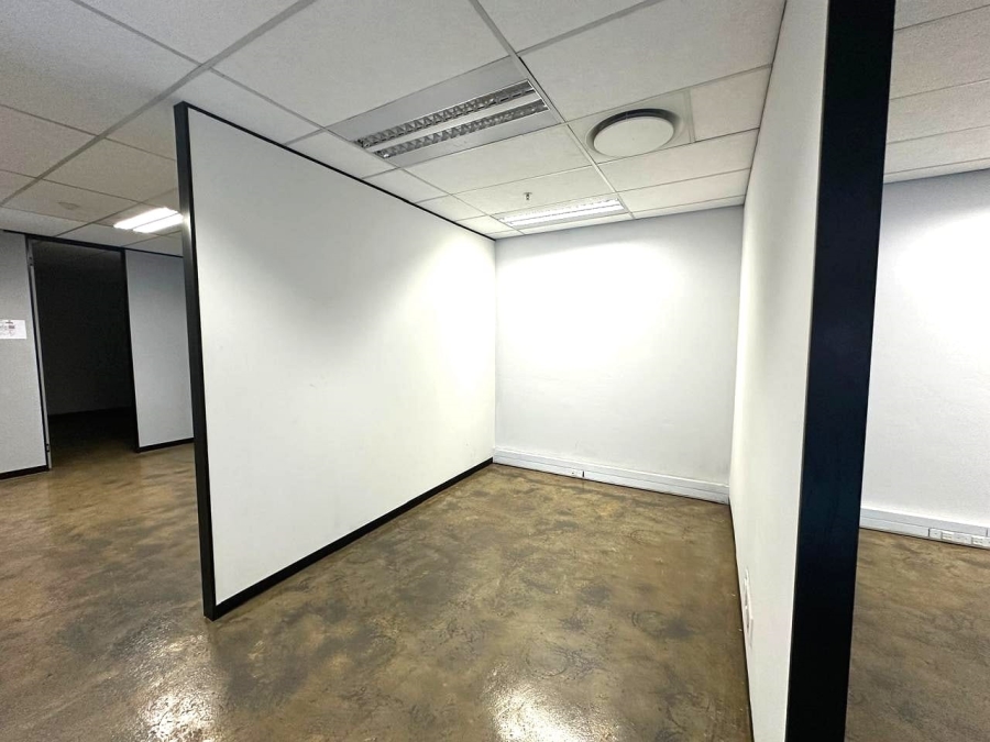To Let commercial Property for Rent in Vorna Valley Gauteng