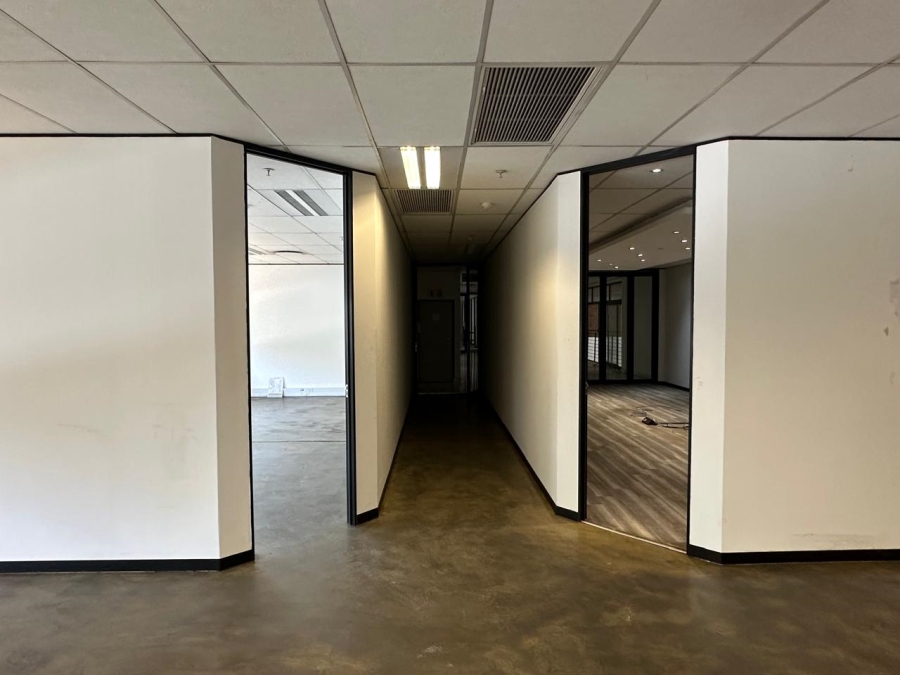 To Let commercial Property for Rent in Vorna Valley Gauteng