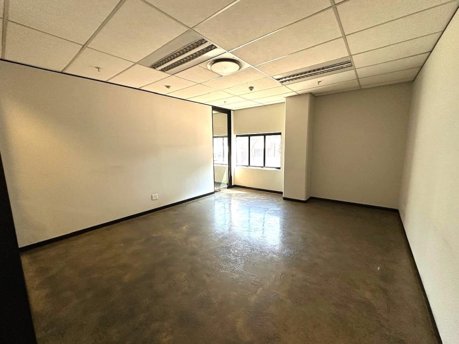 To Let commercial Property for Rent in Vorna Valley Gauteng
