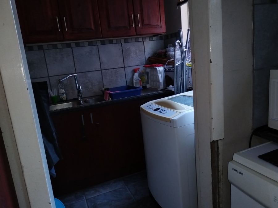 3 Bedroom Property for Sale in Gezina Gauteng