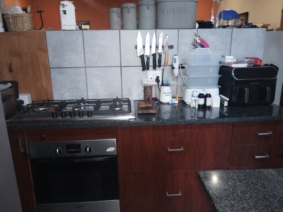 3 Bedroom Property for Sale in Gezina Gauteng