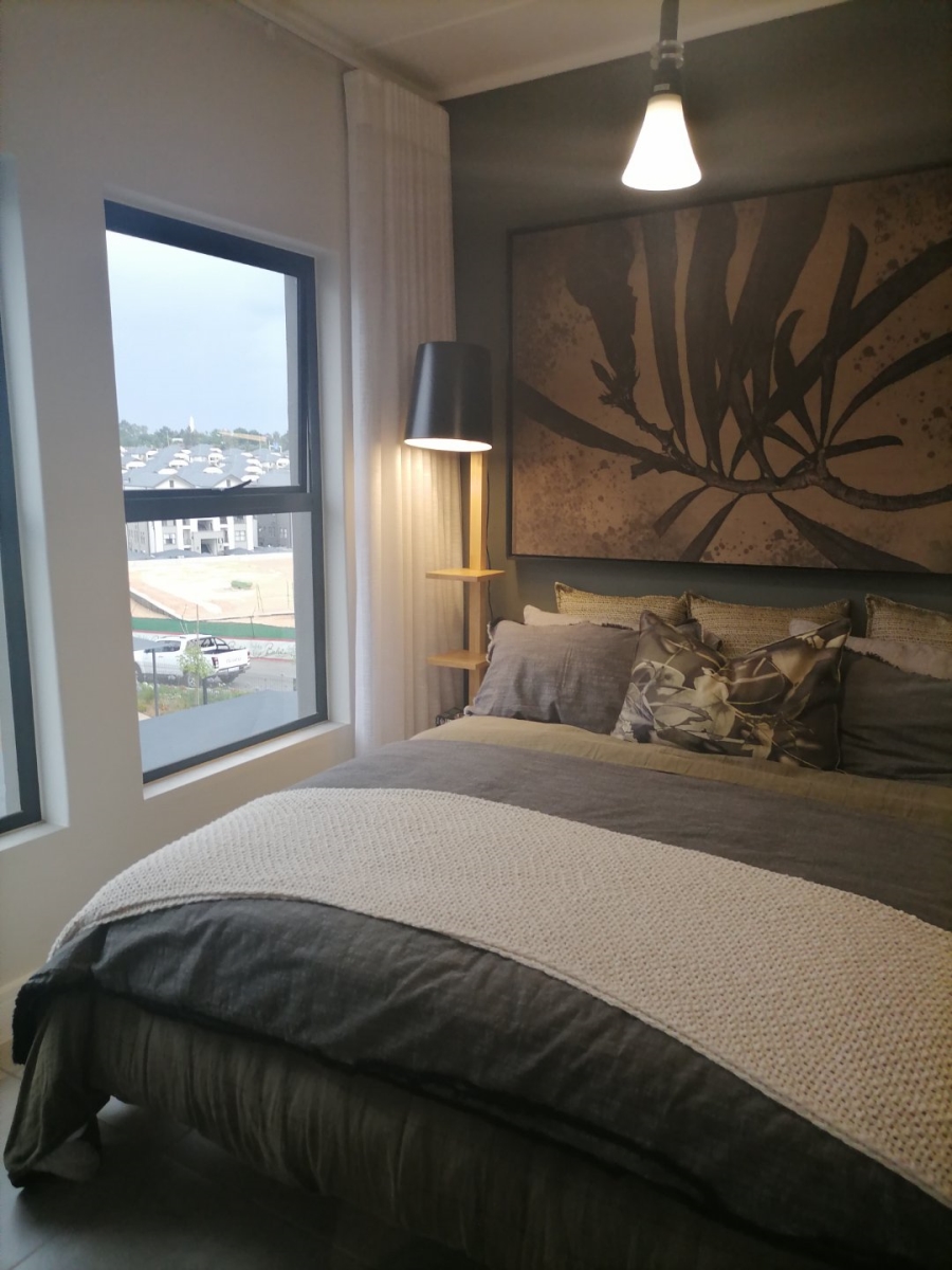 To Let 1 Bedroom Property for Rent in Waterfall Gauteng