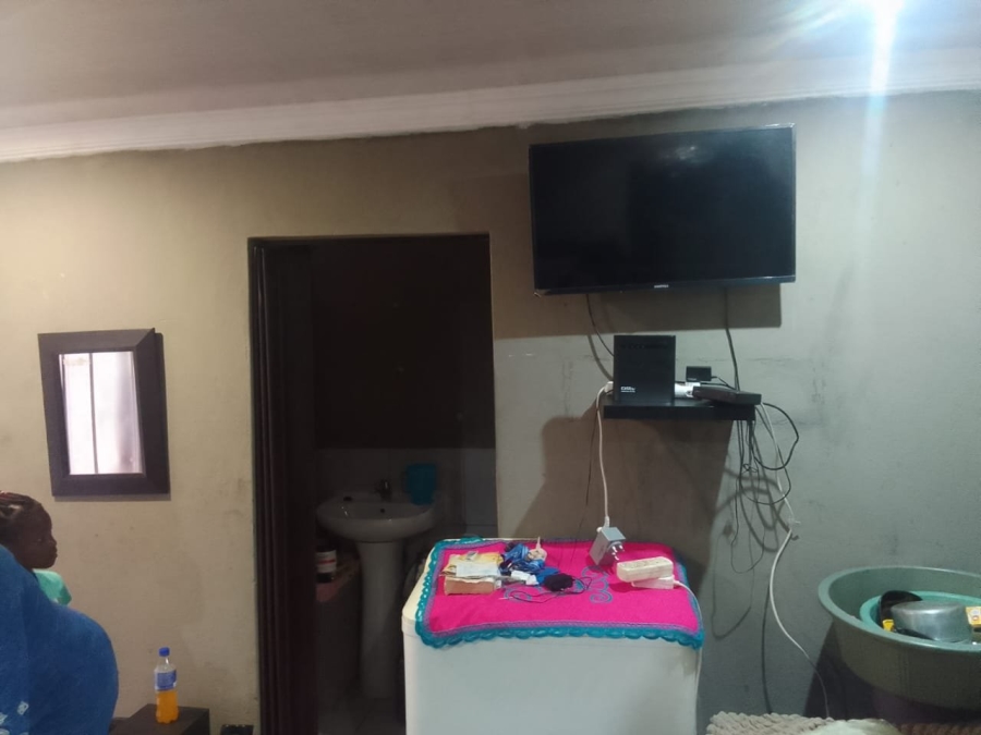 12 Bedroom Property for Sale in Soshanguve XX Gauteng