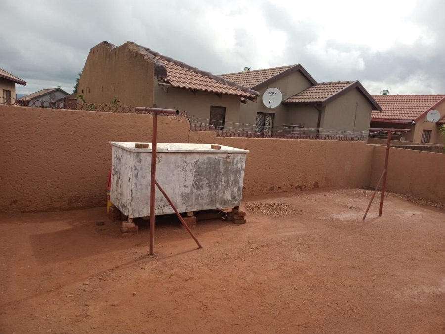 2 Bedroom Property for Sale in Soshanguve VV Gauteng