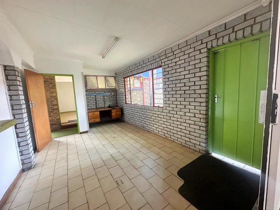  Bedroom Property for Sale in The Reeds Gauteng