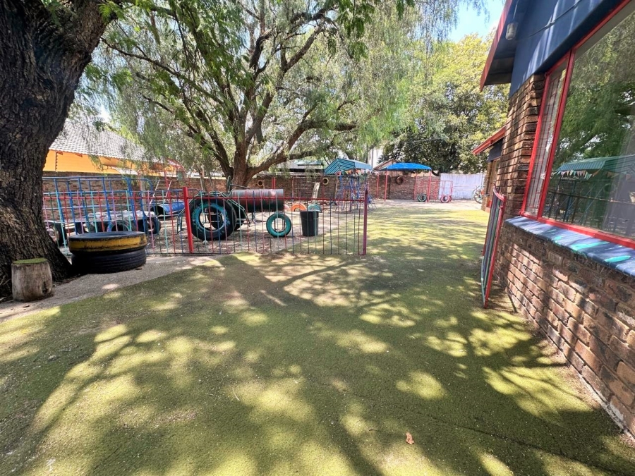  Bedroom Property for Sale in The Reeds Gauteng