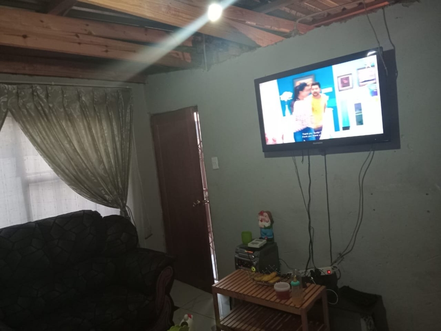 2 Bedroom Property for Sale in Mamelodi East Gauteng