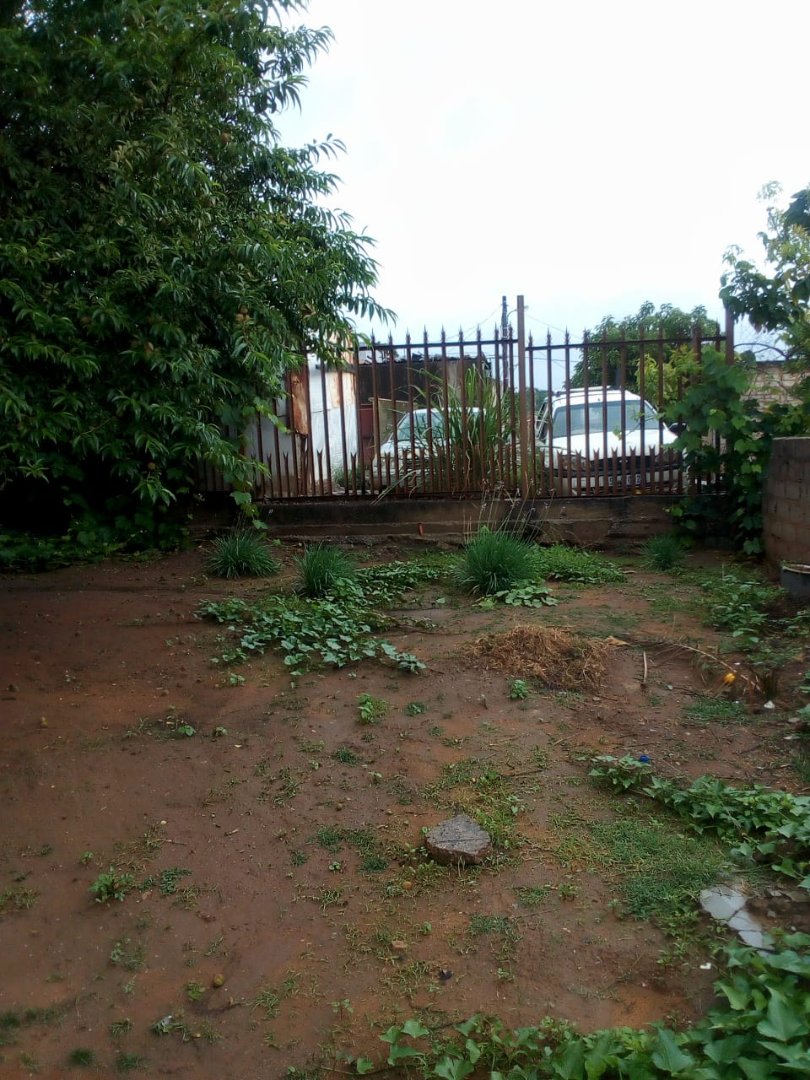 2 Bedroom Property for Sale in Mamelodi East Gauteng