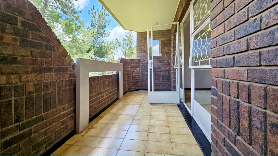 3 Bedroom Property for Sale in Three Rivers Proper Gauteng