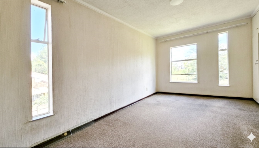 3 Bedroom Property for Sale in Three Rivers Proper Gauteng