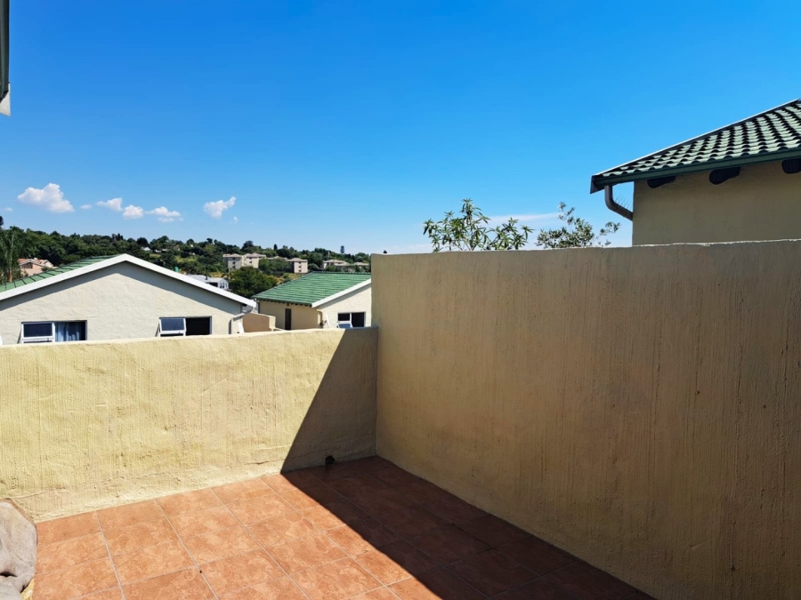 To Let 2 Bedroom Property for Rent in North Riding Gauteng