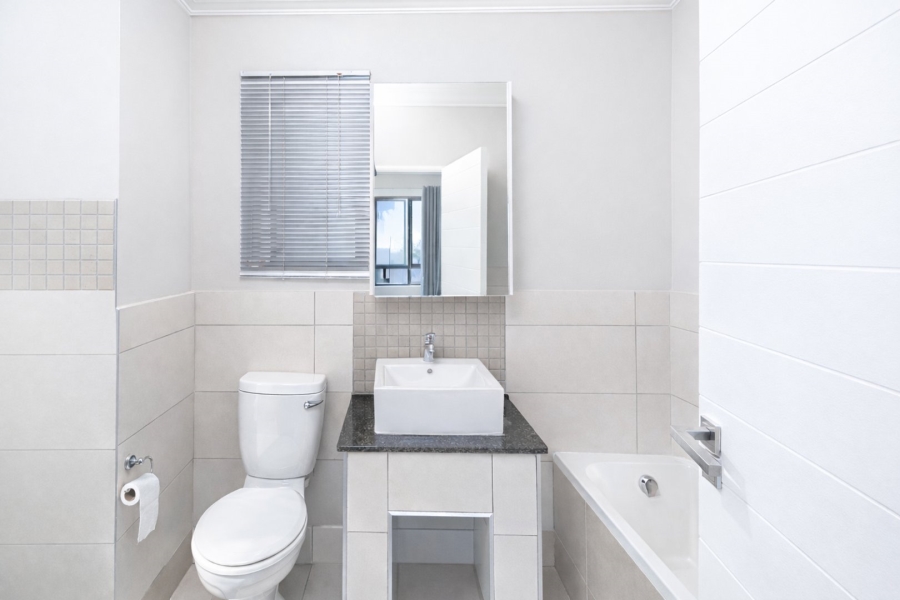 1 Bedroom Property for Sale in Fourways Gauteng