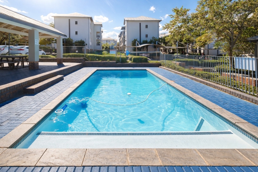 1 Bedroom Property for Sale in Fourways Gauteng