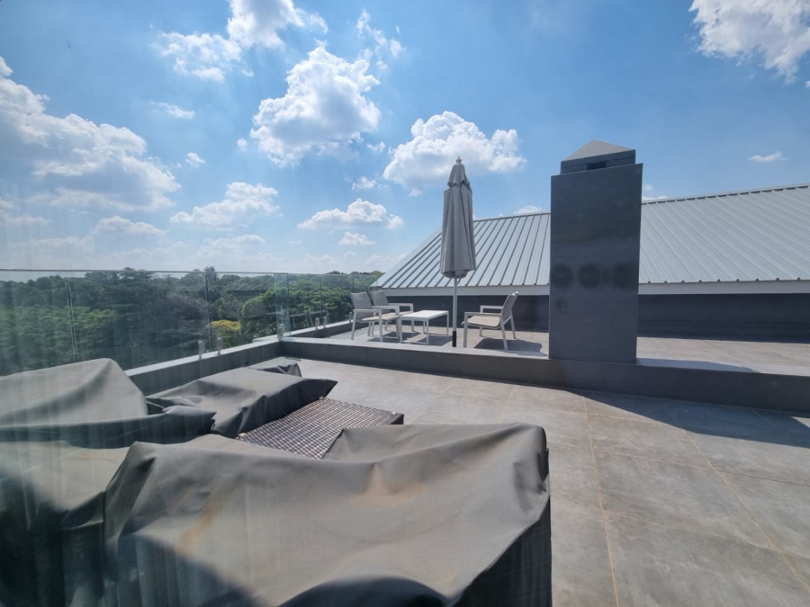 To Let 2 Bedroom Property for Rent in Houghton Estate Gauteng