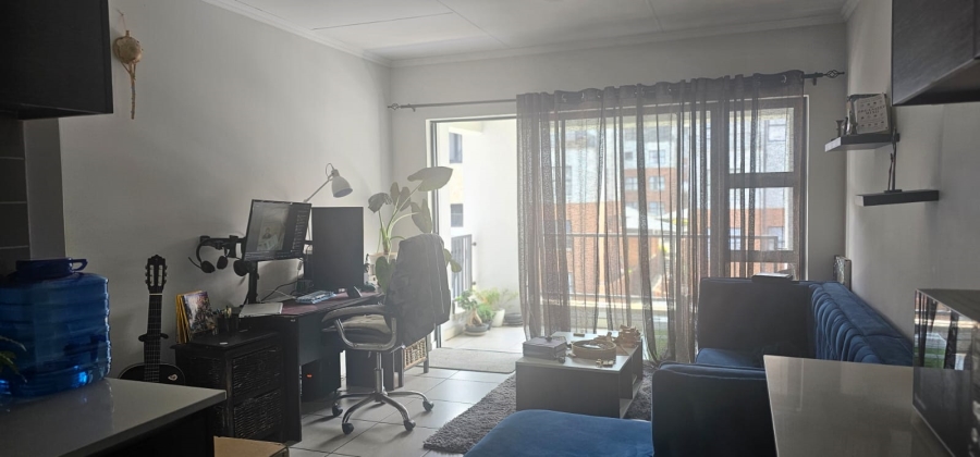 1 Bedroom Property for Sale in Olivedale Gauteng