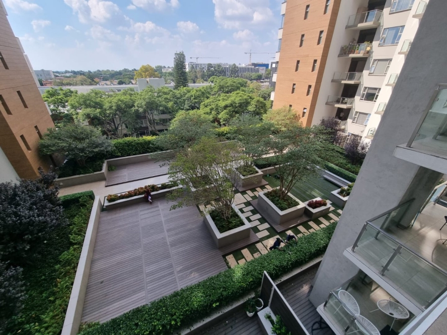 2 Bedroom Property for Sale in Rosebank Gauteng